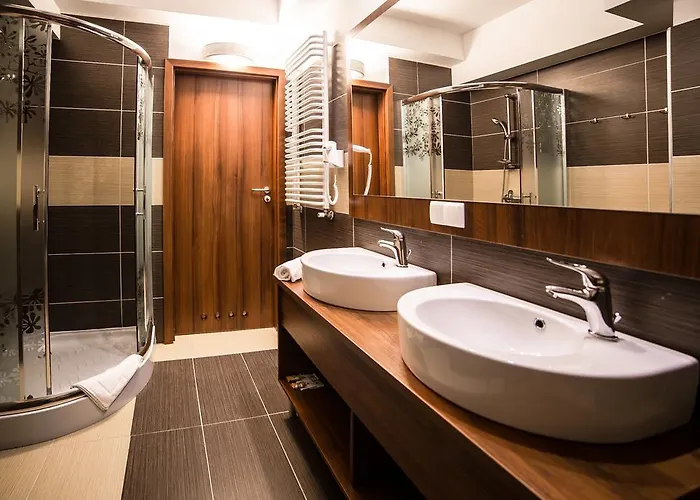 Dwa Potoki Hotell 3*